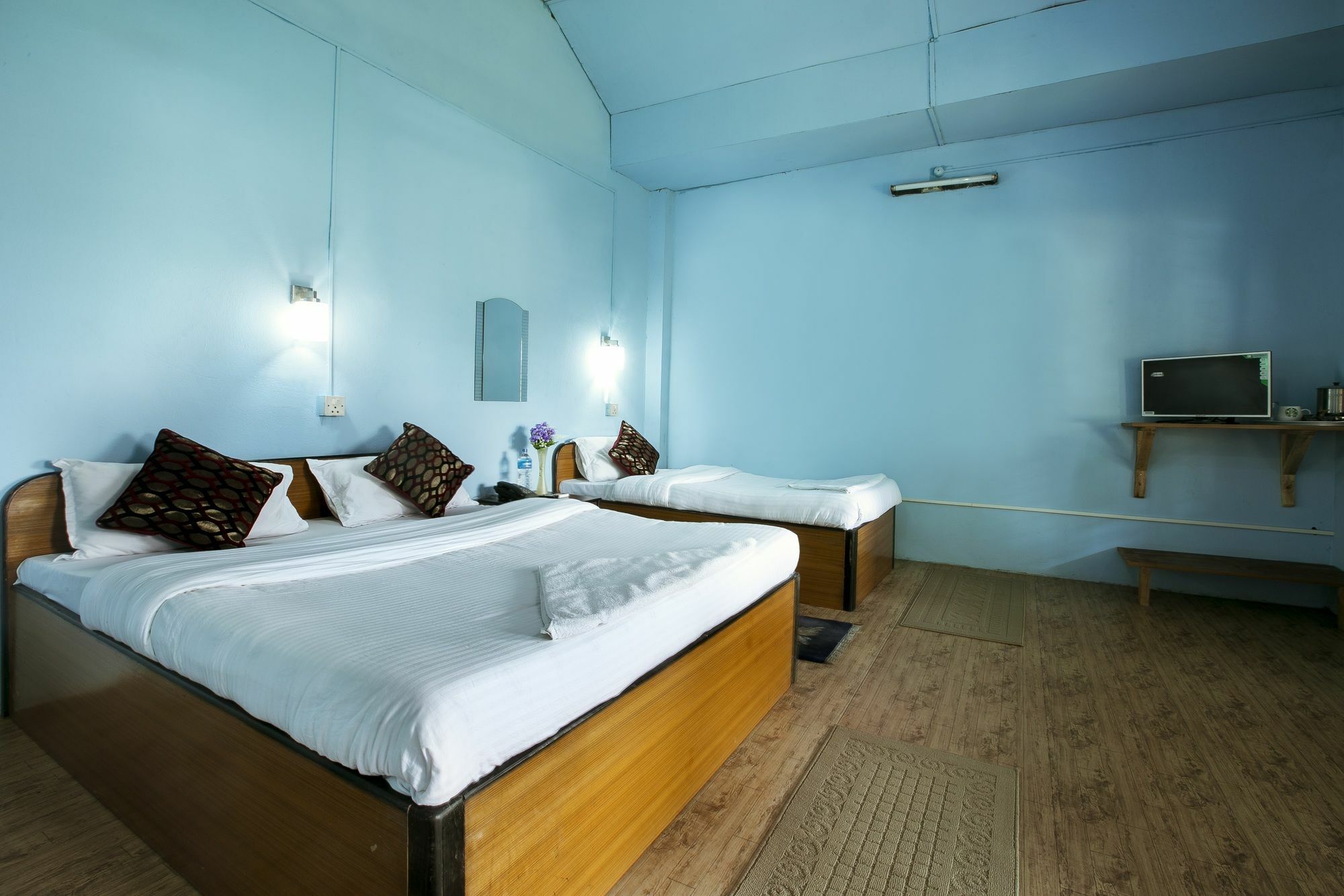 Sauraha Nana Hotel Exteriör bild